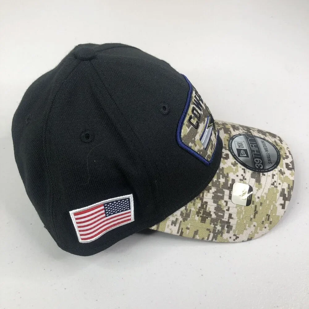New Era Dallas Cowboys NFL Salute To Service Hat Cap 39THIRTY Flex Fit S/M Camo